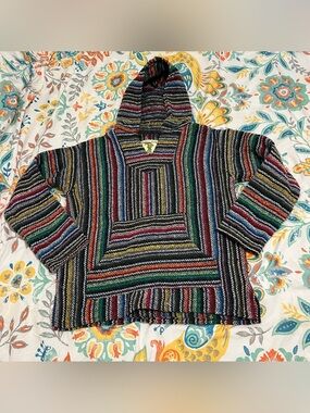 iguana jack multicolor hoodie
size small
good condition with expected wear from